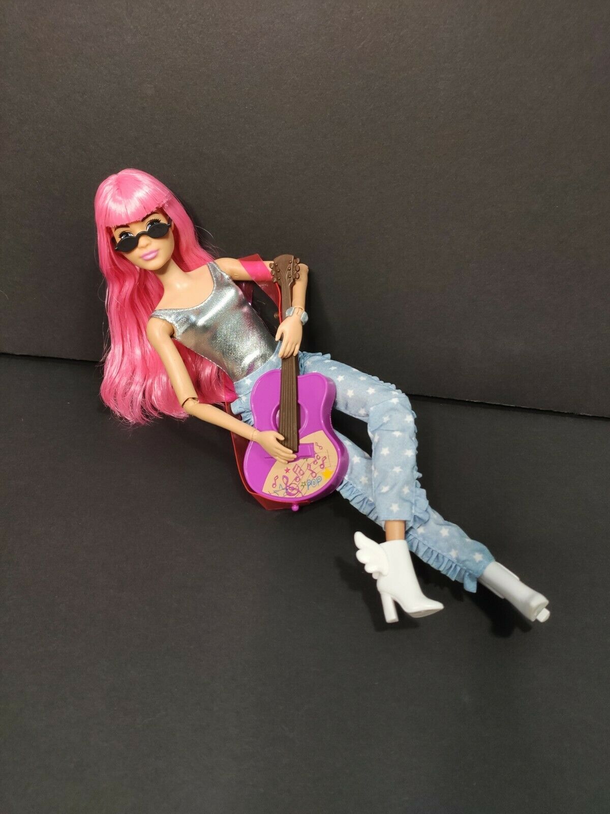 Barbie Custom Hybrid Doll Articulated Pink Hair Hippie With Guitar Full Outfit